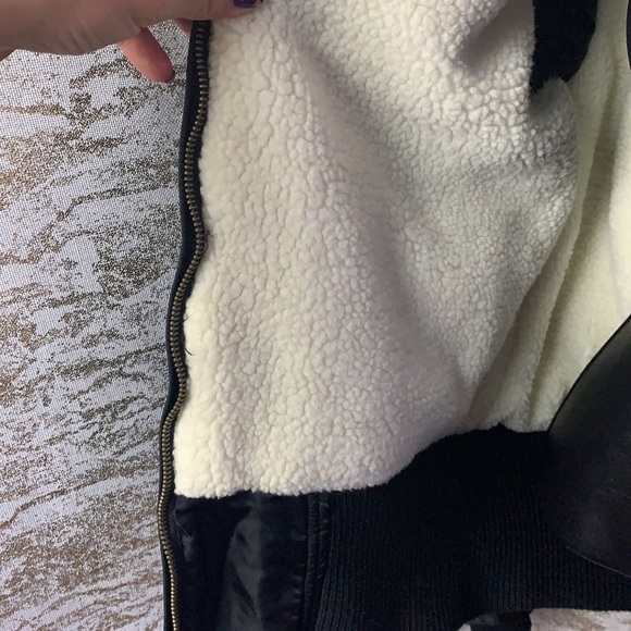 GROGGY Black Women’s Bomber/Winter Jacket Size L - Picture 10 of 16